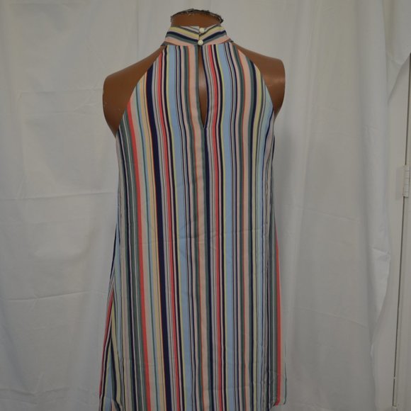 Lightweight Junior's Dress - Picture 2 of 4